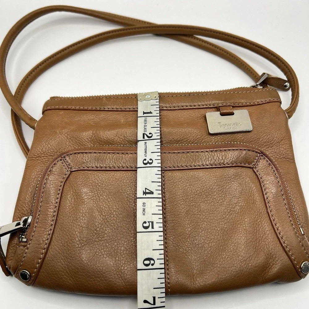 Tignaello Leather Zippered Crossbody Bag‎ Brown Small